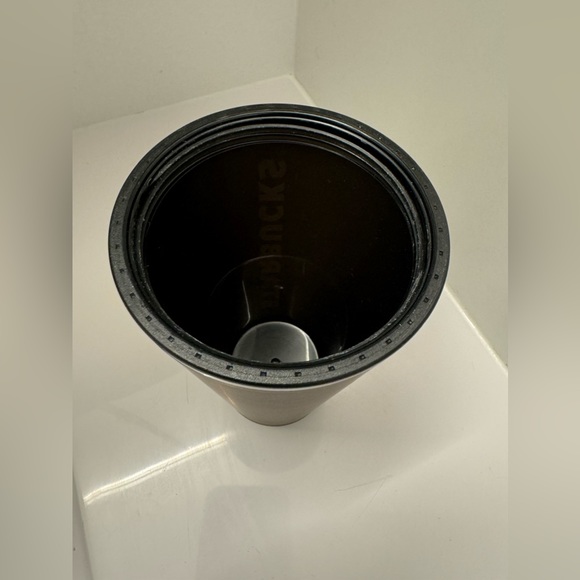 EUC Matte Black Starbucks Cold Cup 16oz - Picture 2 of 3